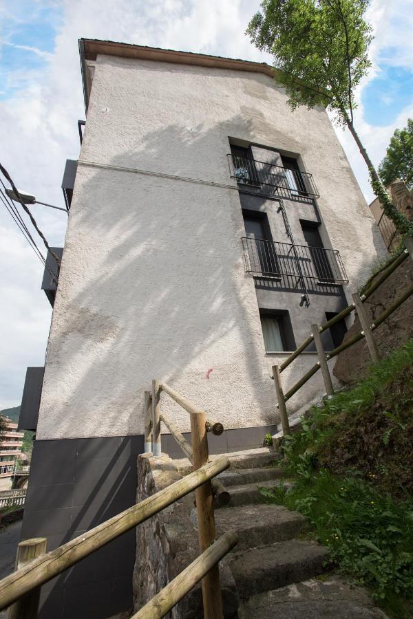 Raval De Ripoll Apartment Luaran gambar